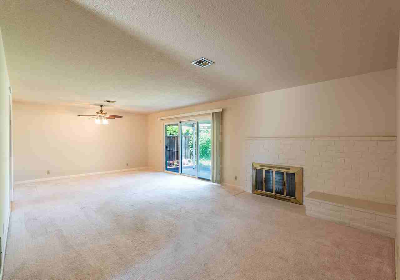 315 Heidi Dr - Photo 7 of 20