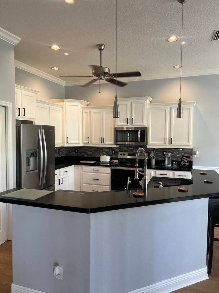 7533 Hatteras Dr - Photo 2 of 25