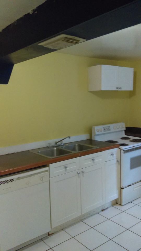 309 Pennsylvania Ave #A - Photo 3 of 9