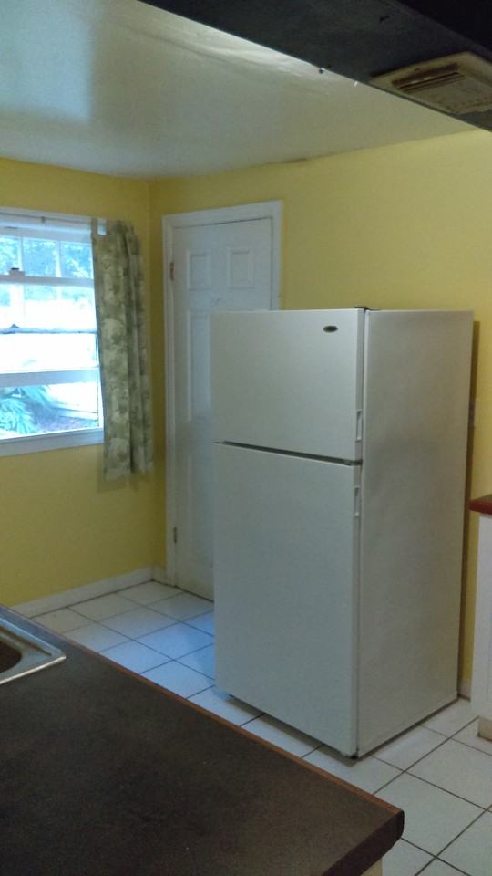 309 Pennsylvania Ave #A - Photo 4 of 9