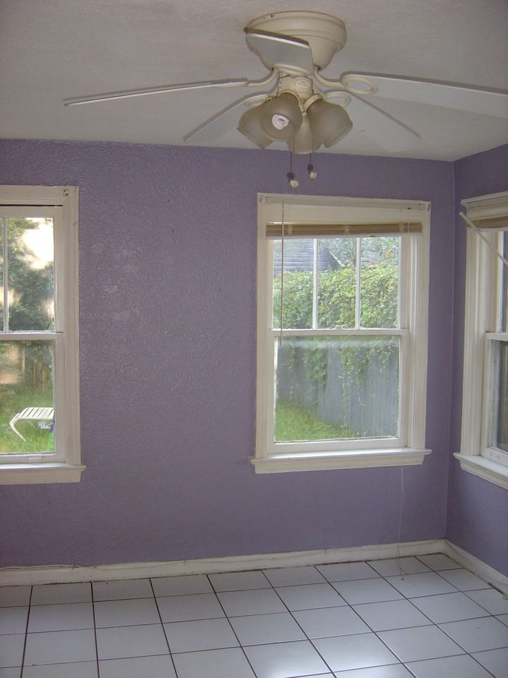 309 Pennsylvania Ave #A - Photo 7 of 9