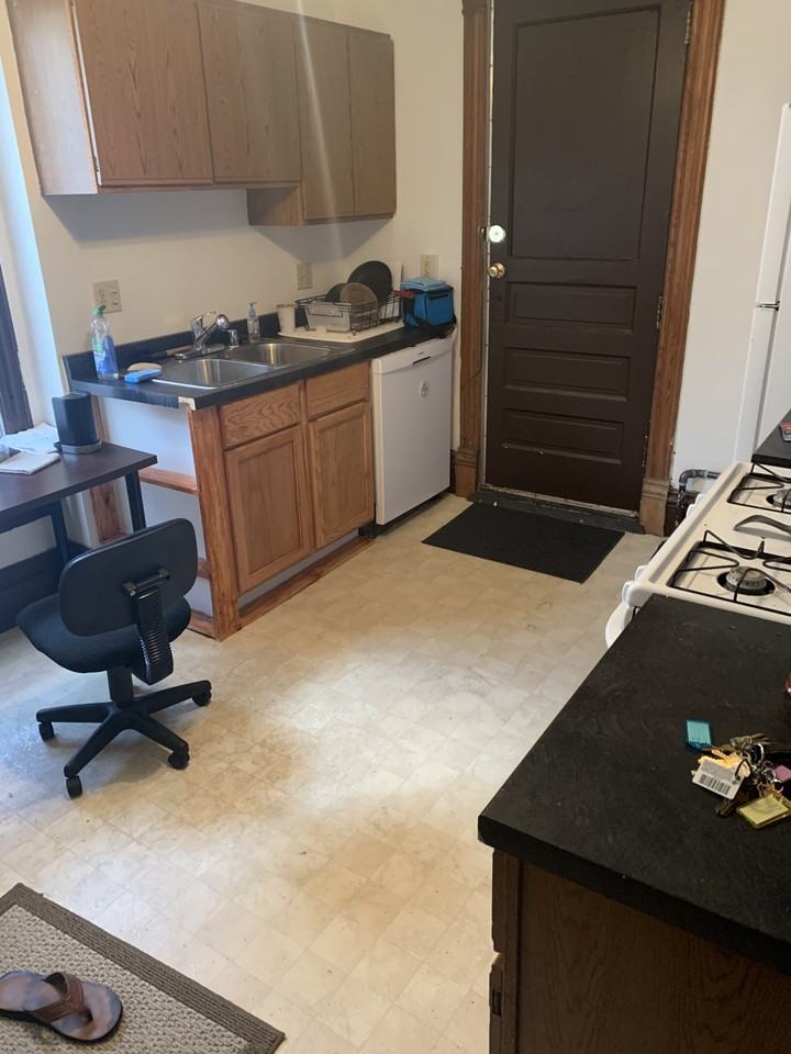 1915 University Ave #NA - Photo 3 of 11