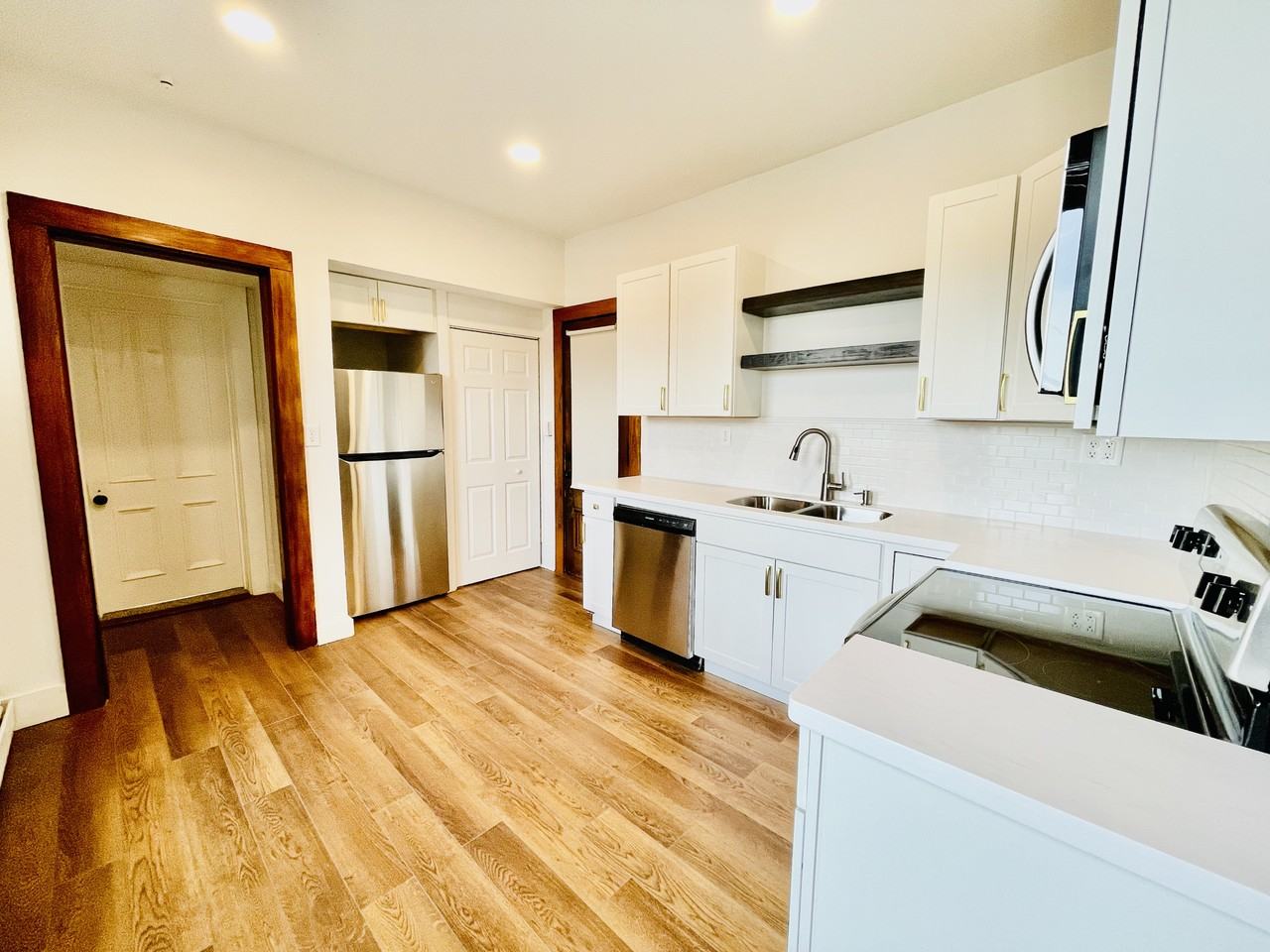 S Main St #4 - Photo 2 of 13