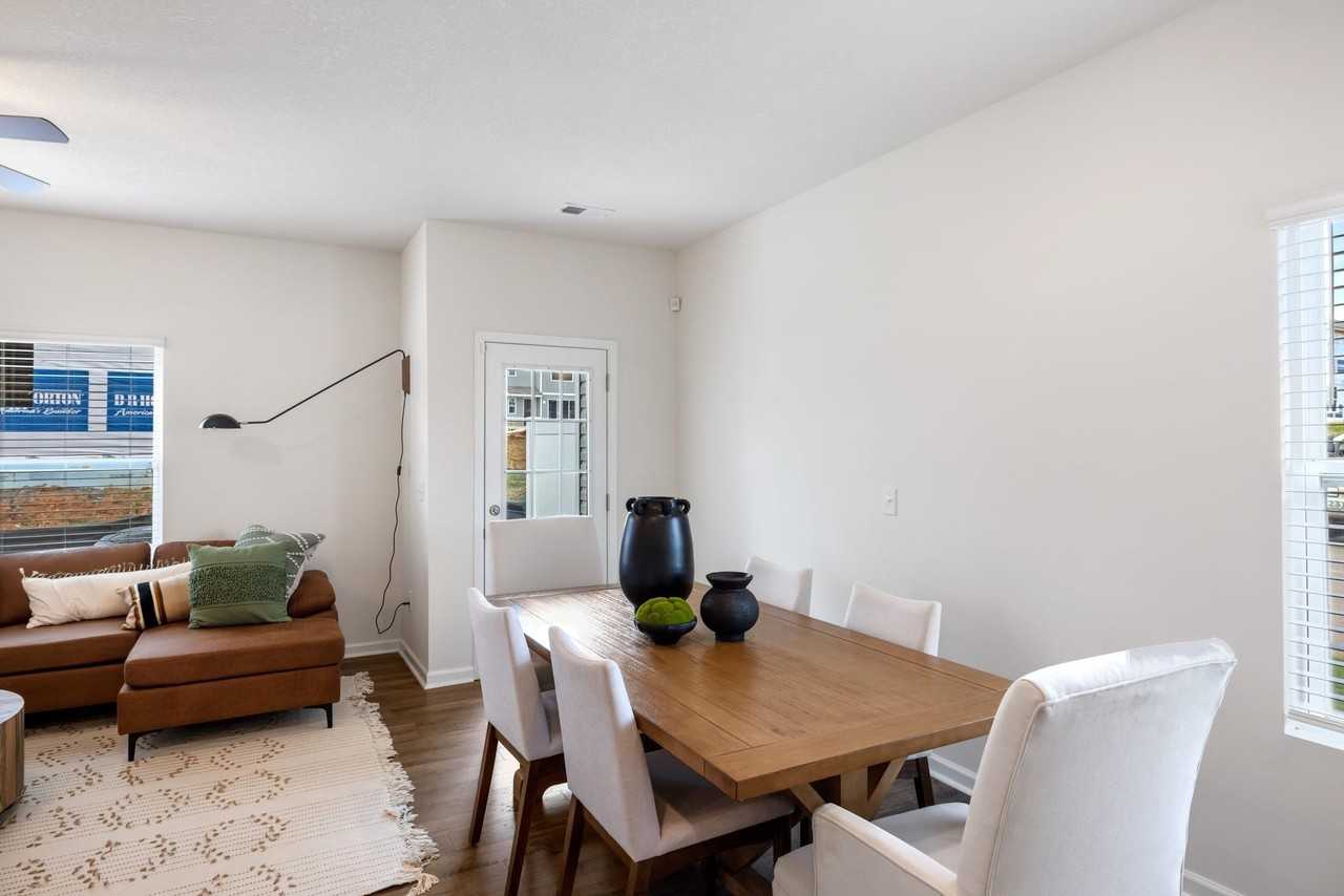 42 Moon Rock Ct #42 - Photo 6 of 8