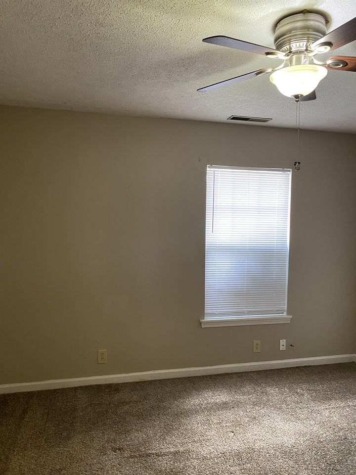 111 Gail St #1 - Photo 7 of 12