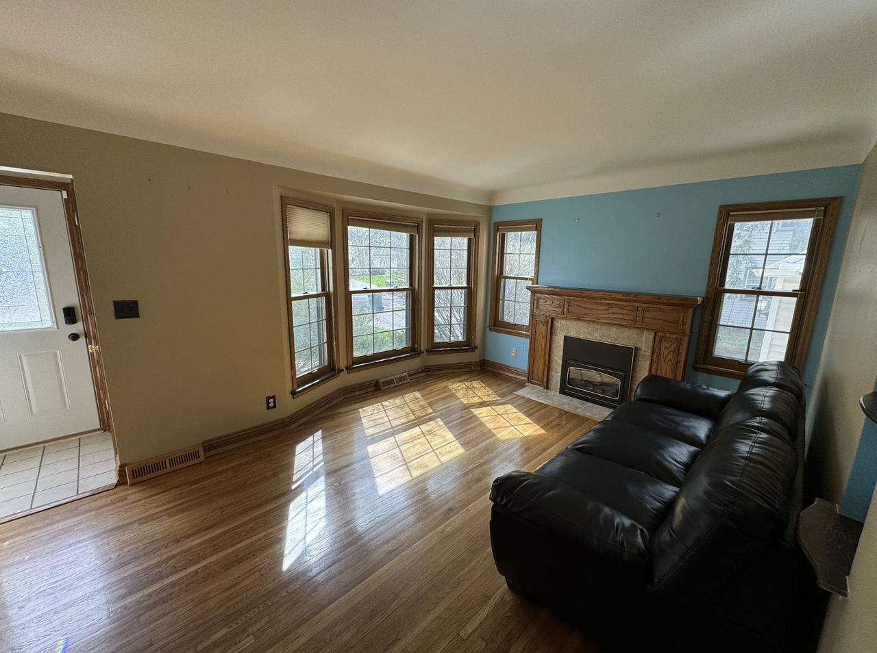 6324 Pillsbury Ave S #1 - Photo 3 of 14