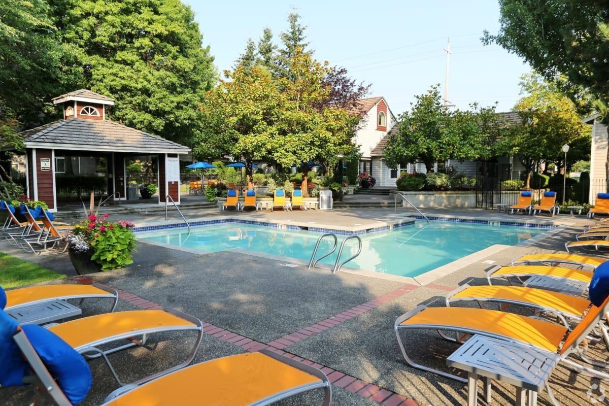 120 Se Everett Mall Way - Photo 3 of 25