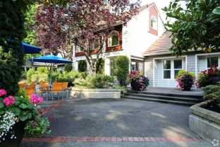 120 Se Everett Mall Way - Photo 1 of 1