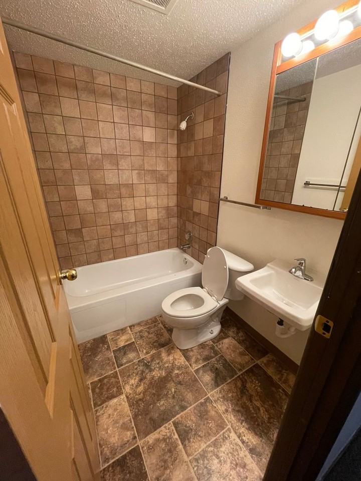 Marvin Gardens - Photo 5 of 14