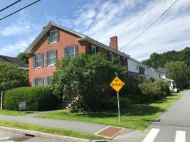 featured image of 44 School St