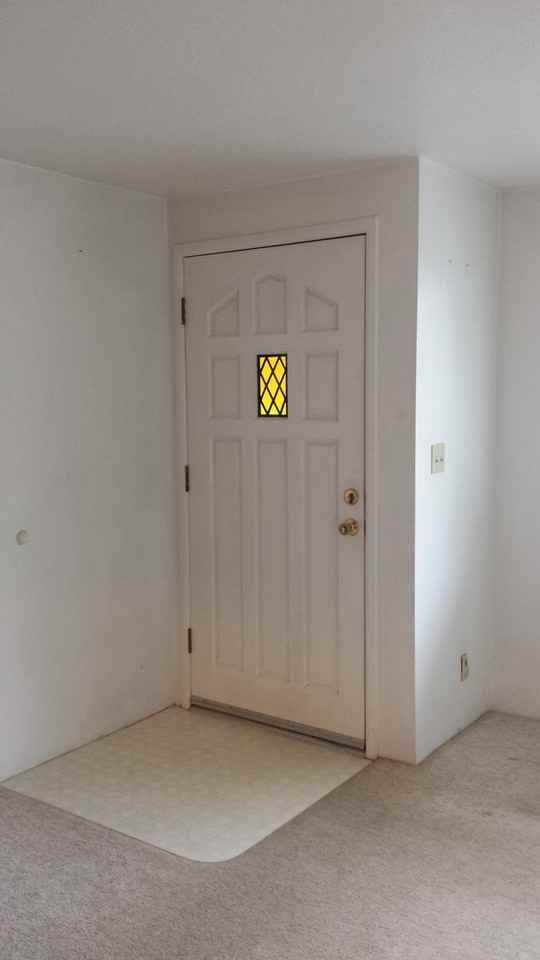 654 Ne Laurance St - Photo 6 of 38