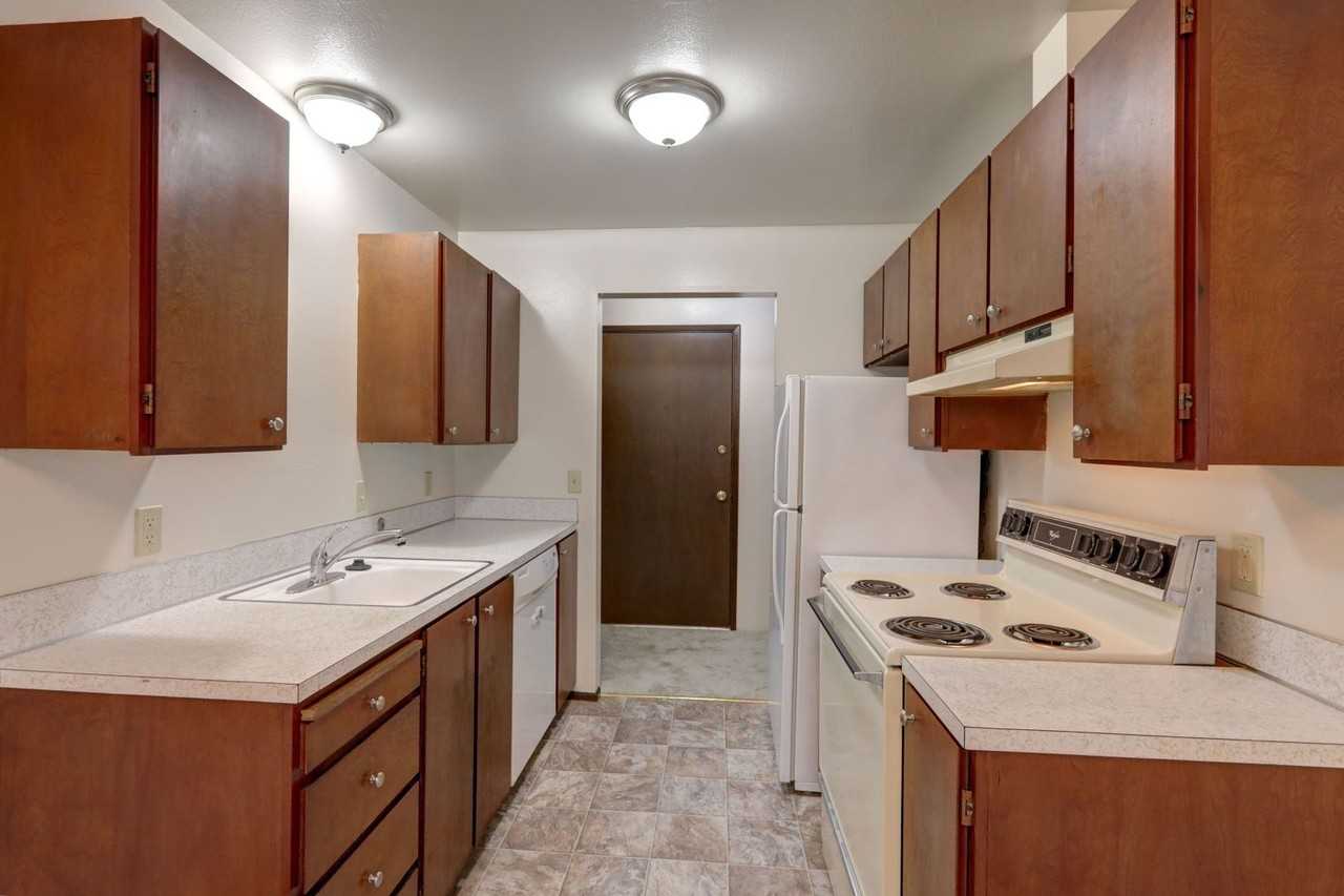 BG40-13 - Photo 7 of 22