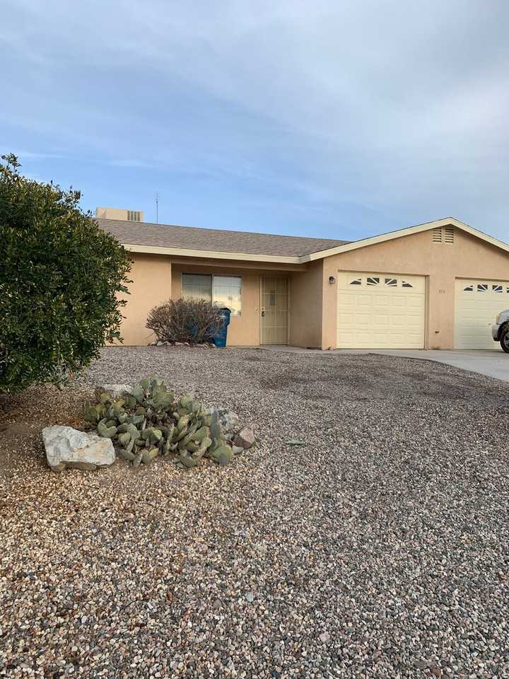 3331 Tomahawk Dr - Photo 2 of 12