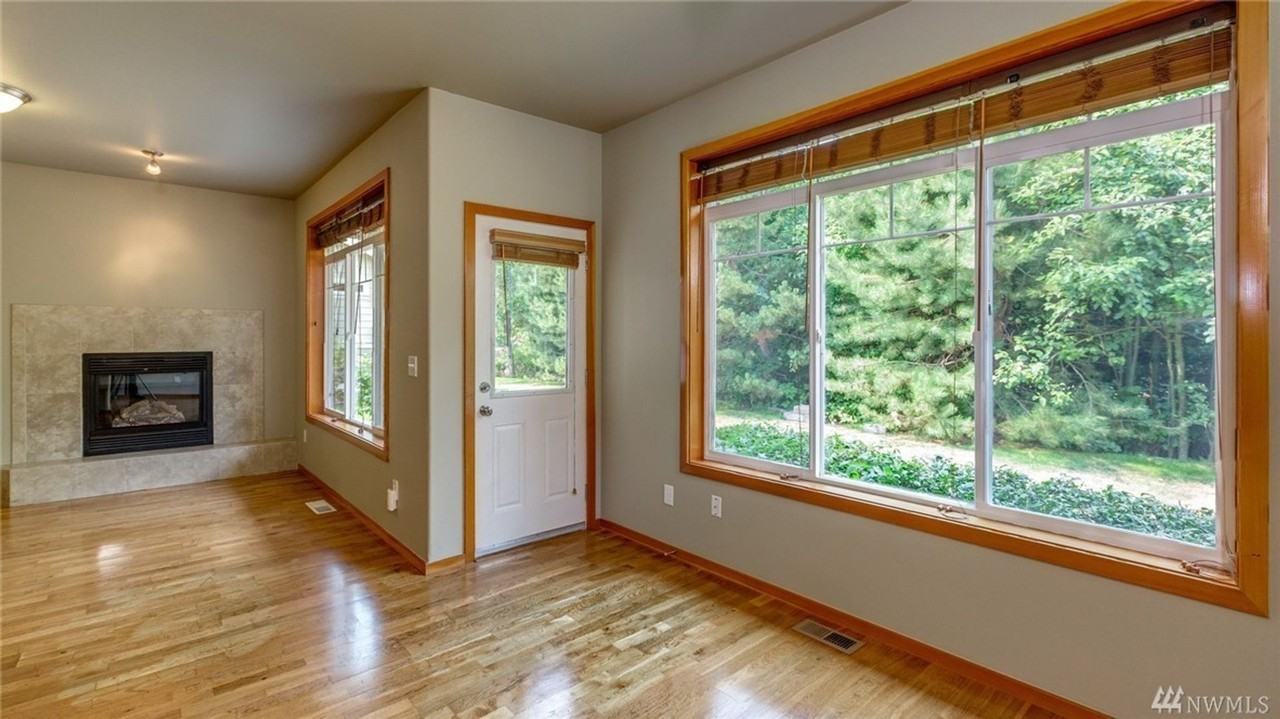 6274 Kona Ct - Photo 7 of 24