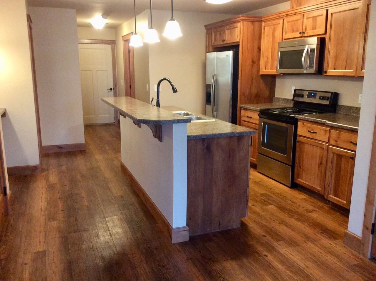 122 Central Ave - Photo 2 of 11