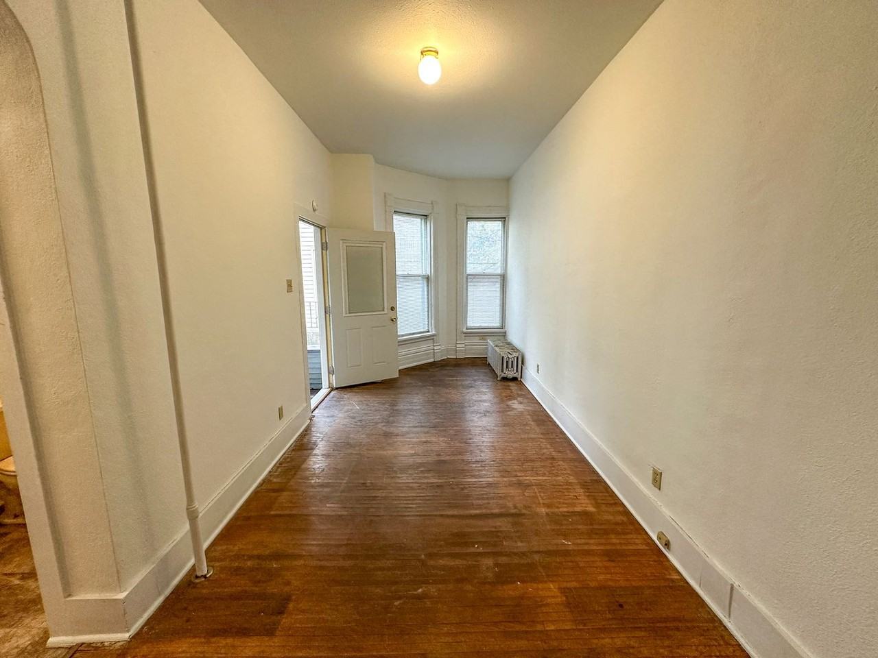 619 Duff Avenue - Photo 3 of 17