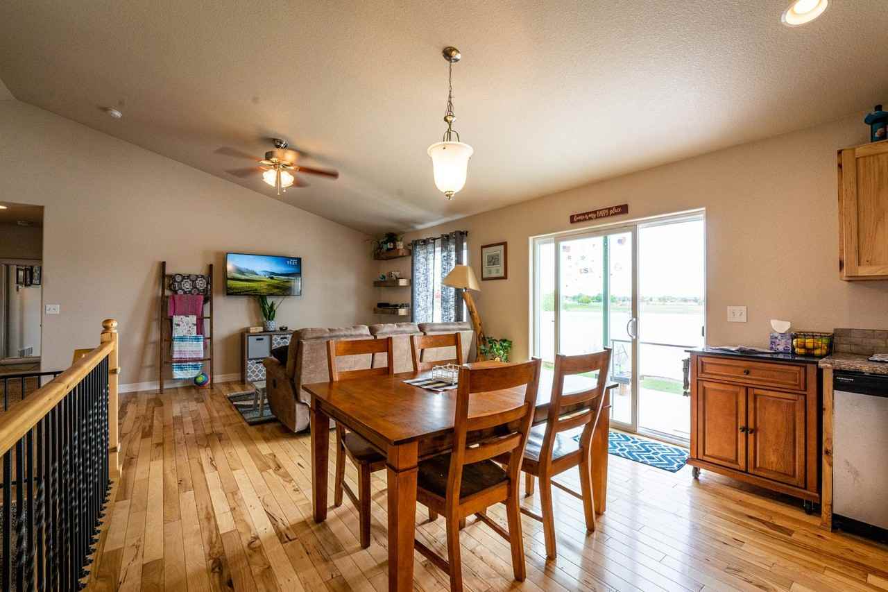 6886 Mount Toll Ct - Photo 6 of 27