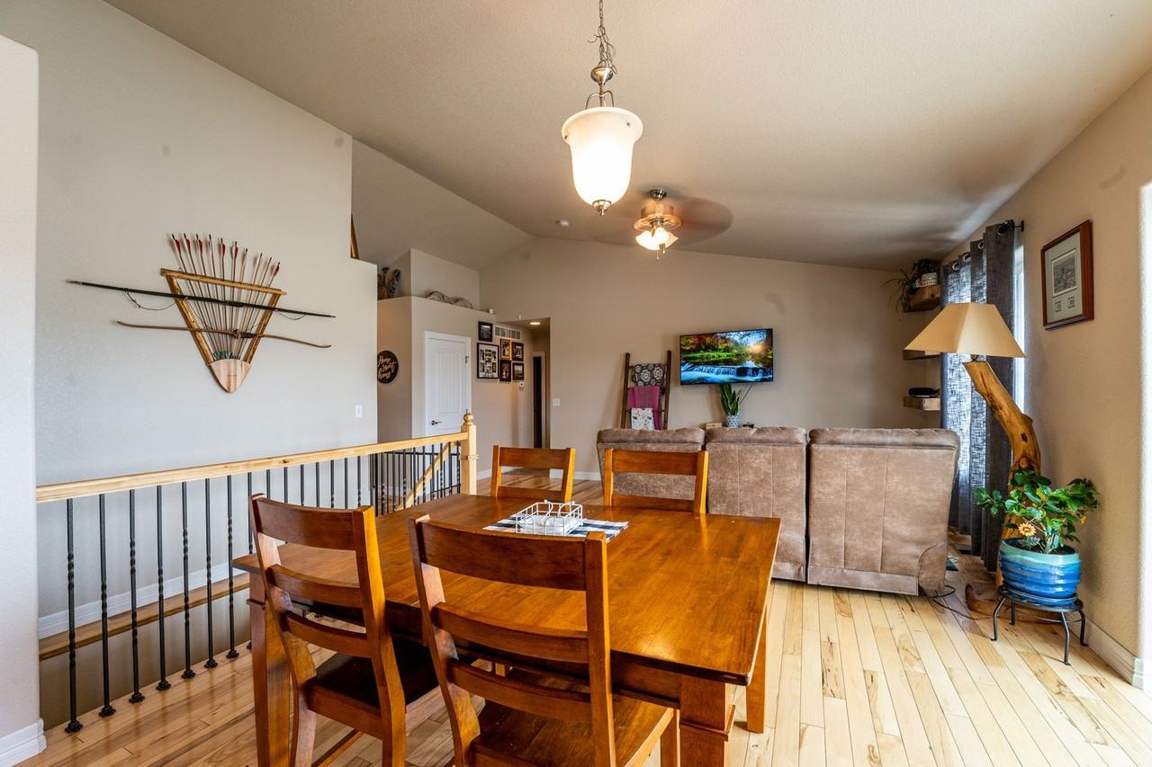 6886 Mount Toll Ct - Photo 7 of 27