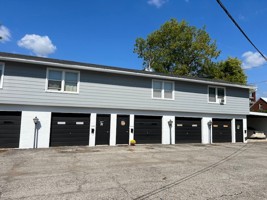 featured image of 318 W Rensselaer St