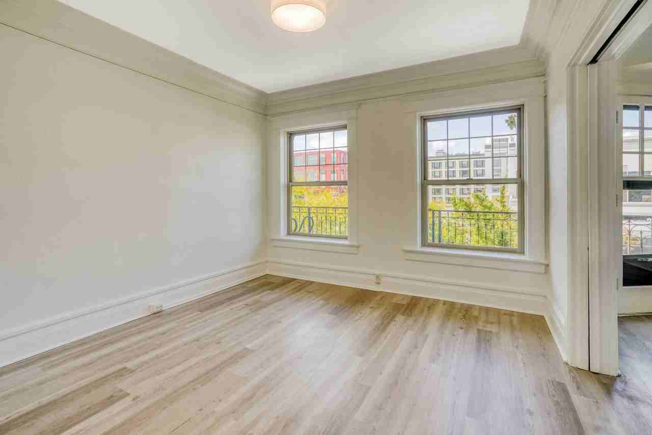 Raintree Apartments - Photo 6 of 20