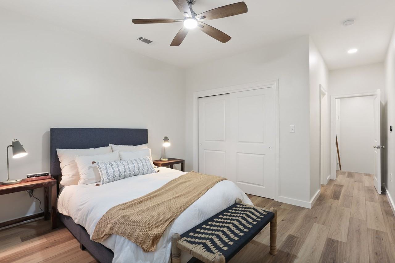 2918 2918 A & B Mandeville Street - B #B - Photo 7 of 14