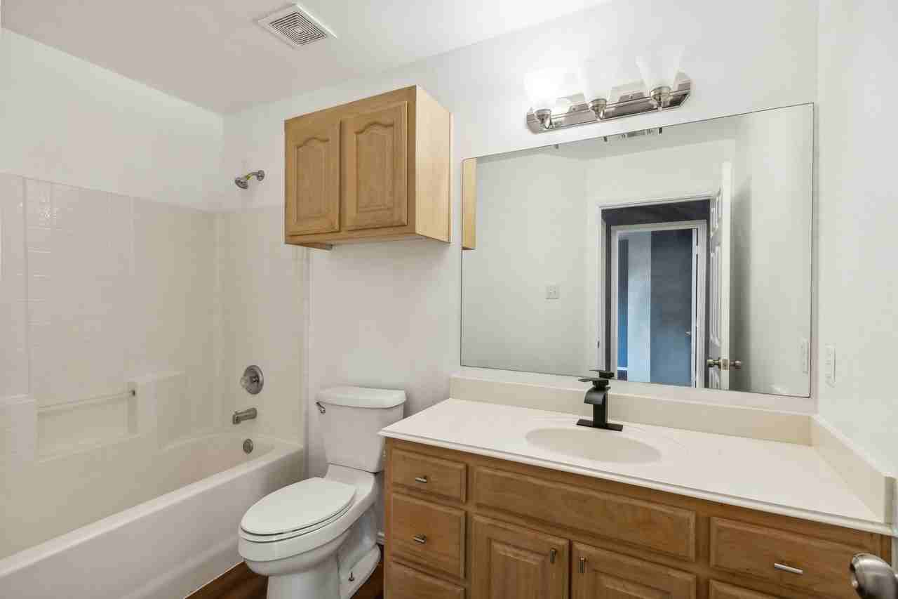 1502 Sharron Court - Photo 7 of 41