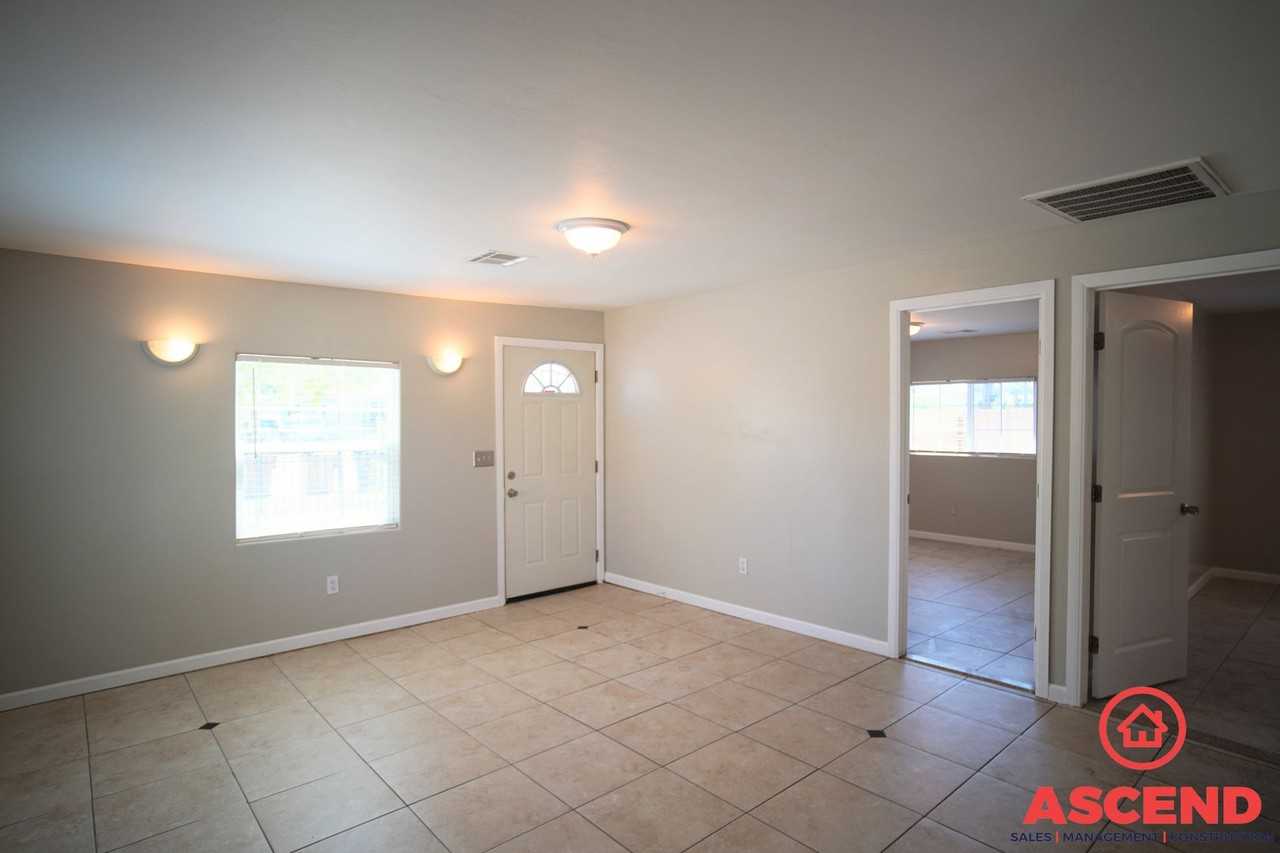 9800 Howard St - Photo 3 of 10