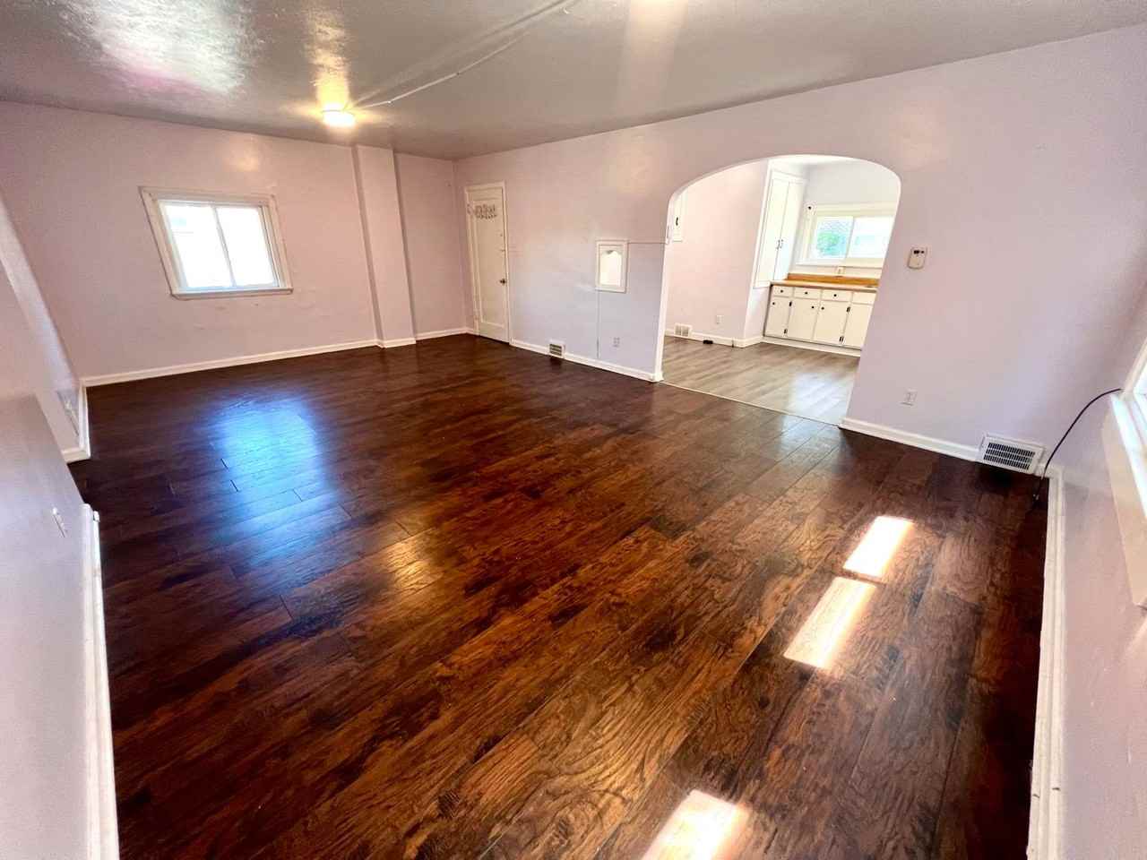 405 6th Street - Photo 3 of 21