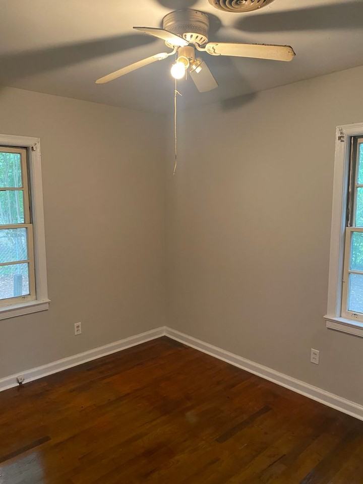 1004 Fleming Ave - Photo 3 of 8