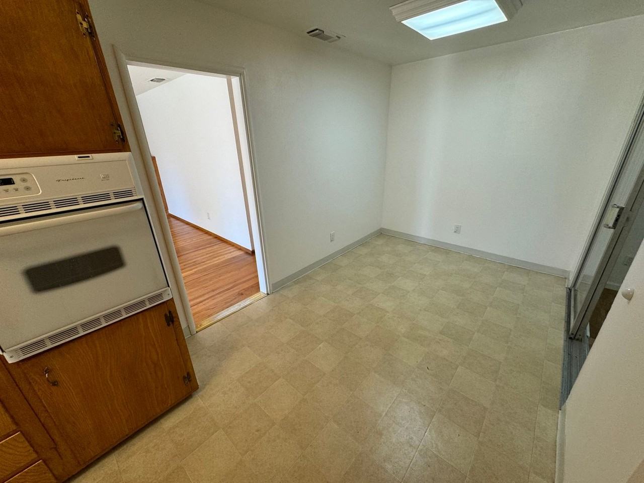 1449 Gary Way - Photo 7 of 27