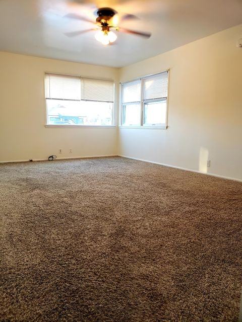 1415 Avenue B - Photo 2 of 6