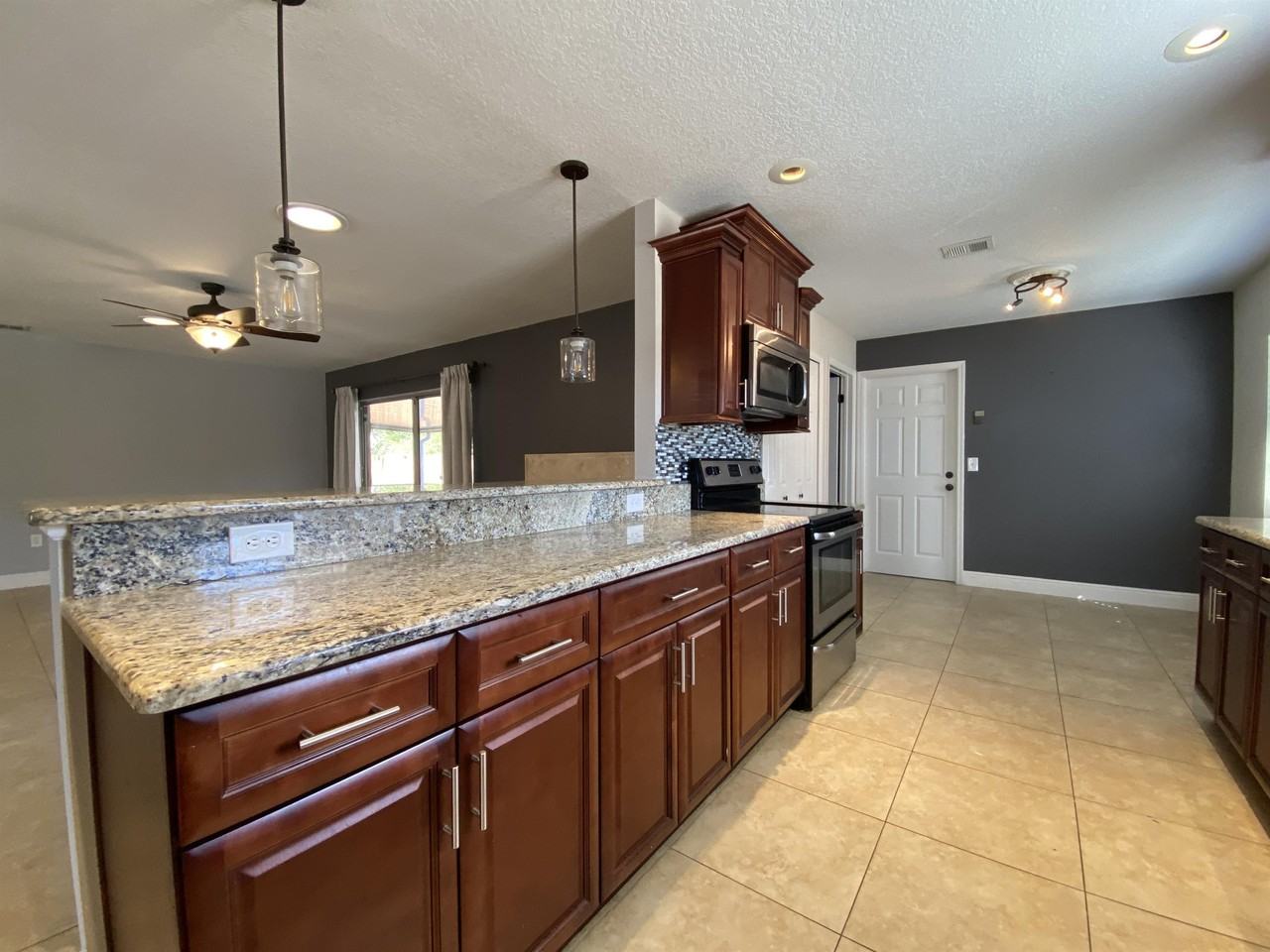 6148 Hardrock Cir - Photo 3 of 24