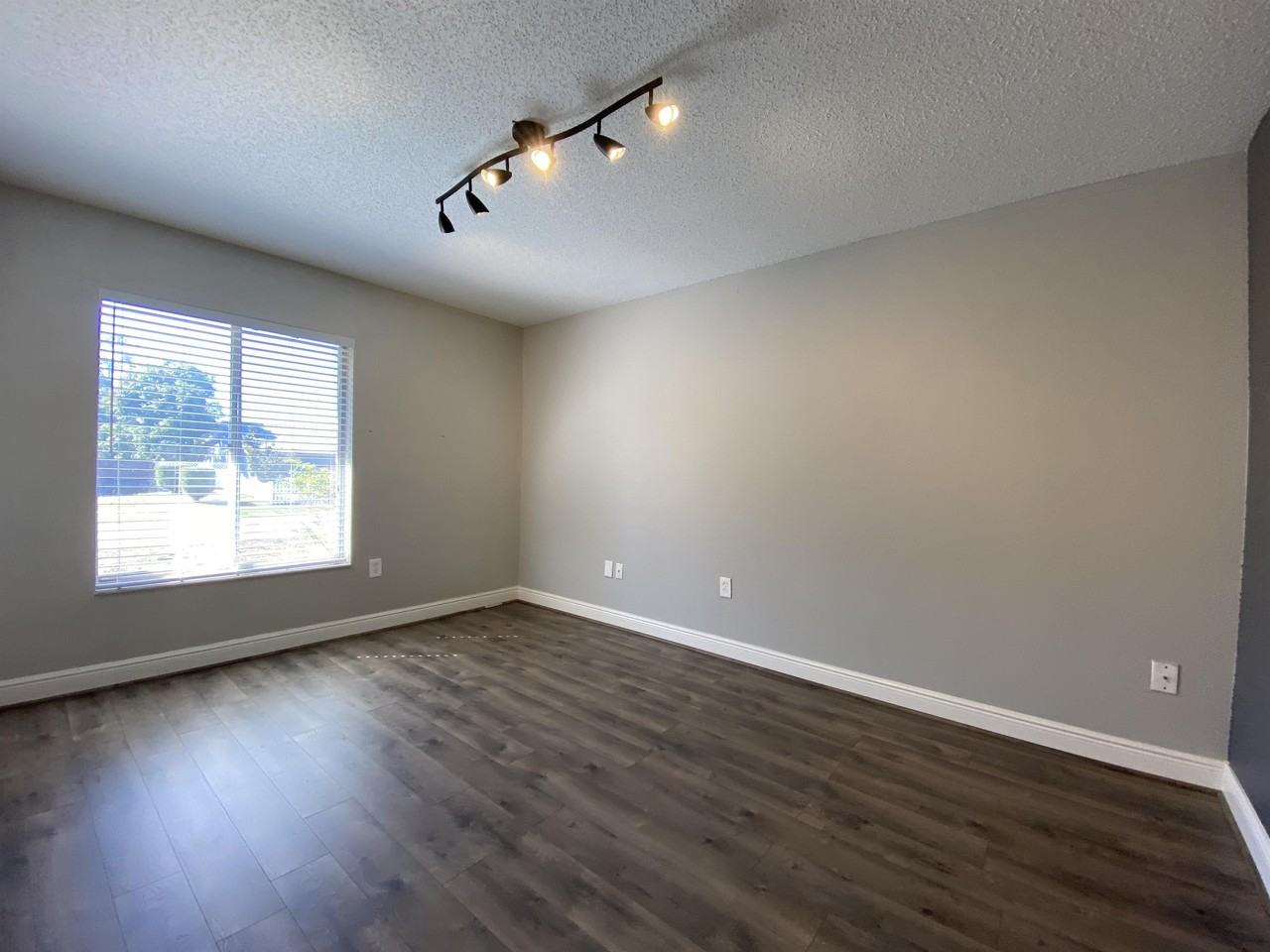 6148 Hardrock Cir - Photo 2 of 24