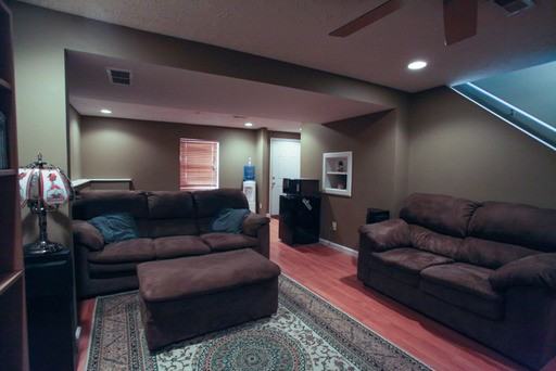 13945 Tassel Ln - Photo 3 of 107