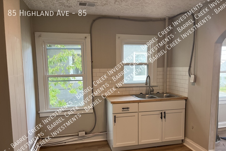 85 Highland Ave - Photo 2 of 8