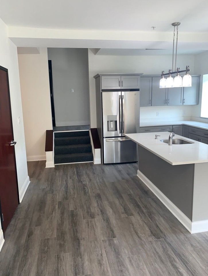 4055 Butler st - Photo 5 of 19