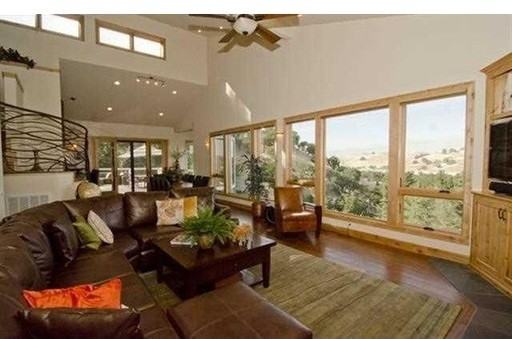 1640 Cervato Cir - Photo 3 of 21