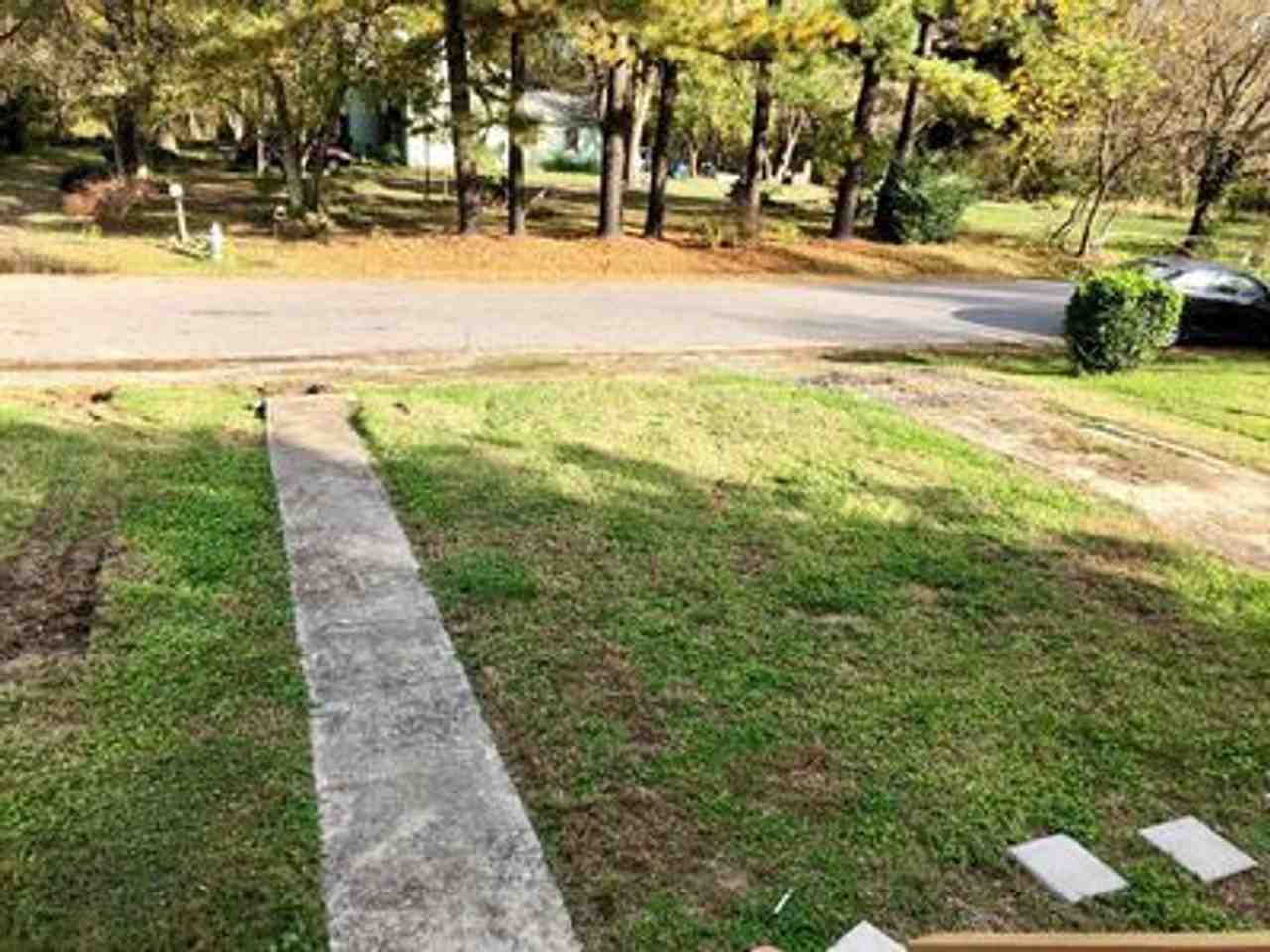 2408 Caddie Ln - Photo 5 of 27