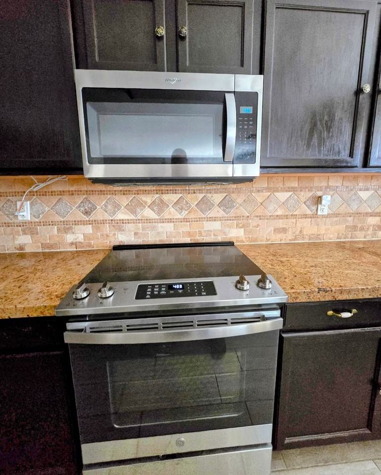 7404 S 30th Ln - Photo 4 of 49