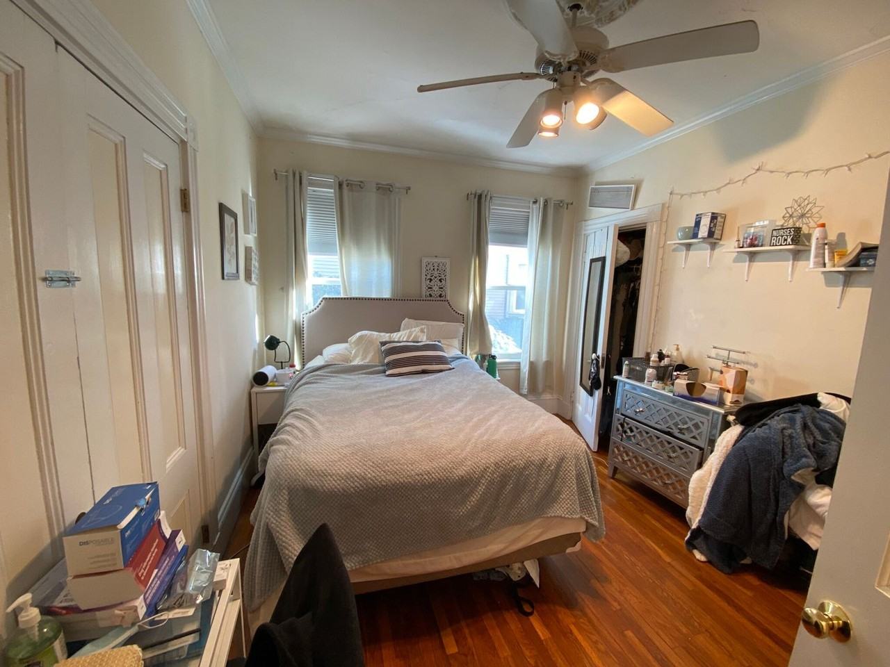 172 Elm St - Photo 4 of 9