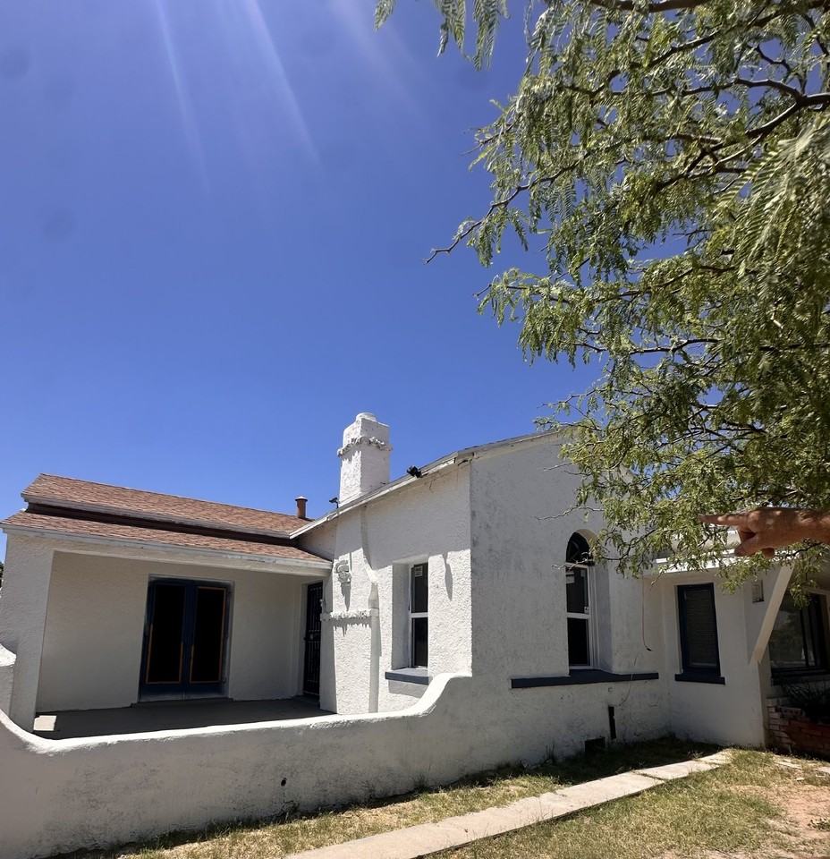 2028 S 7th Ave - Photo 2 of 21