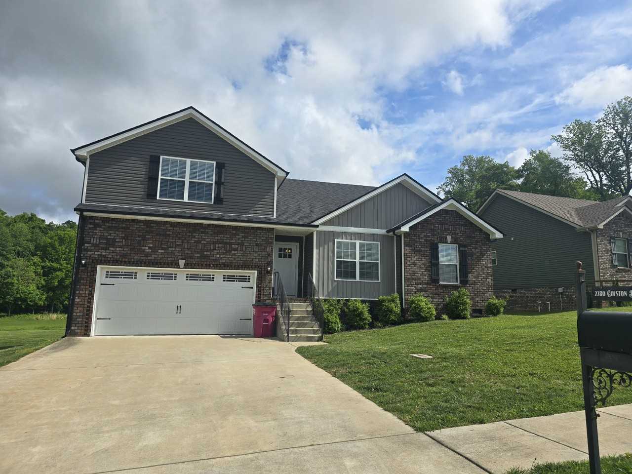 2280 Colston Dr - Photo 2 of 21