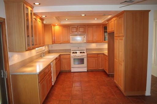 6000 Eucalyptus Dr - Photo 2 of 19