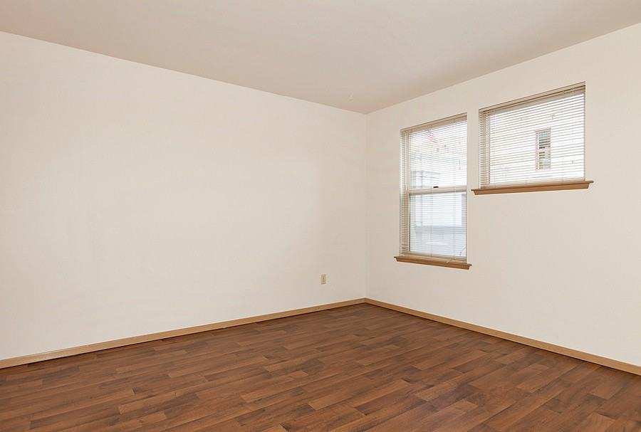 Oswego Arms Apartments - Photo 2 of 42