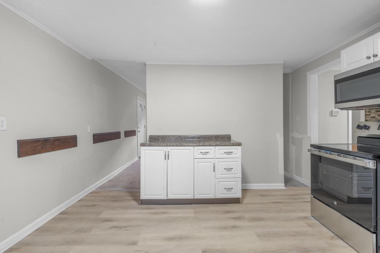 5 Flower St #2 - Photo 5 of 20