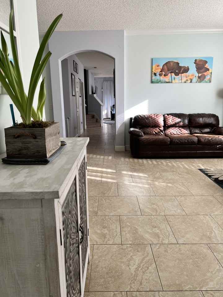 2734 Rainbow Springs Ln #NA - Photo 2 of 20