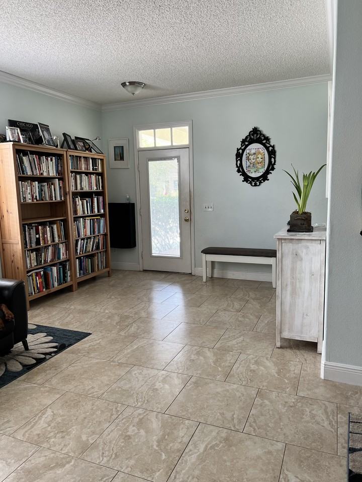 2734 Rainbow Springs Ln #NA - Photo 3 of 20