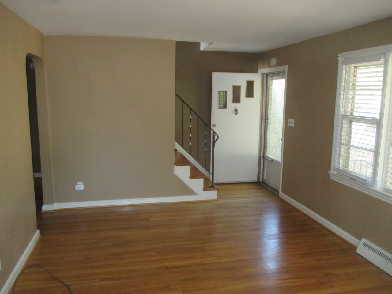 517 Ardmore Ave - Photo 2 of 18