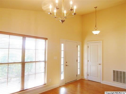 2516 Slate Dr SW - Photo 3 of 19