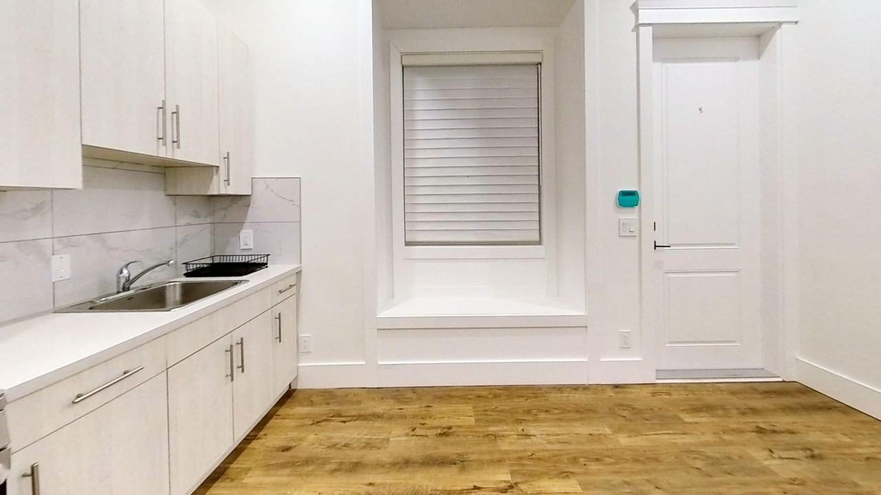 10361 Seahaven Place #BSMT - Photo 2 of 9